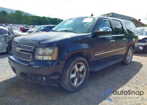 2011 Chevrolet Suburban 1500 Ltz из США, поврежденный, VIN 1GNSKKE38BR359006